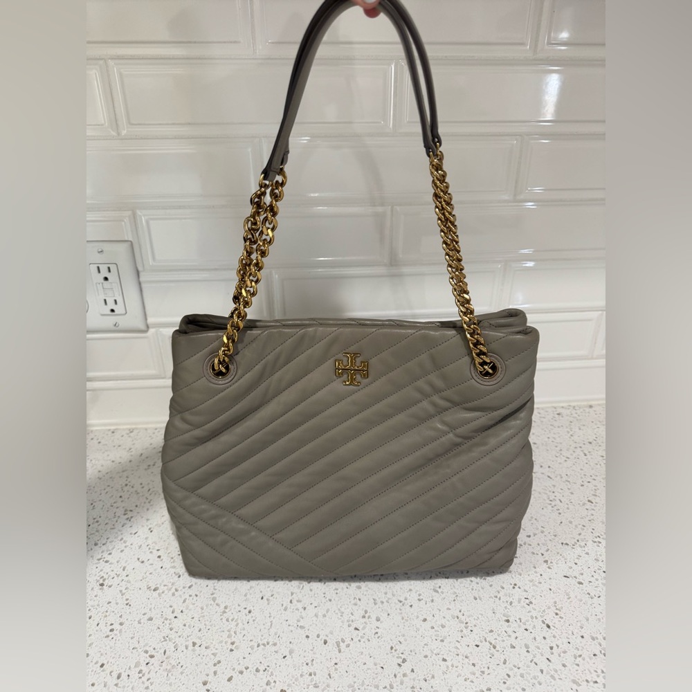 Tory Burch Kira Chevron Tote